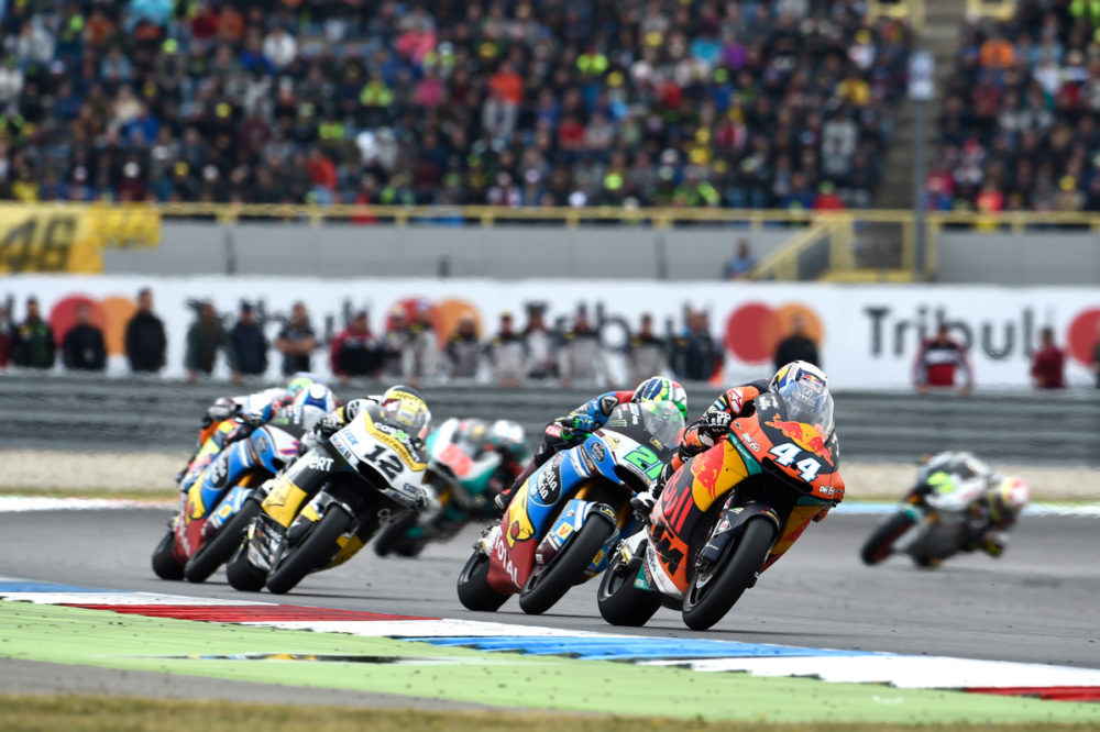 Moto2: O comboio dos duros