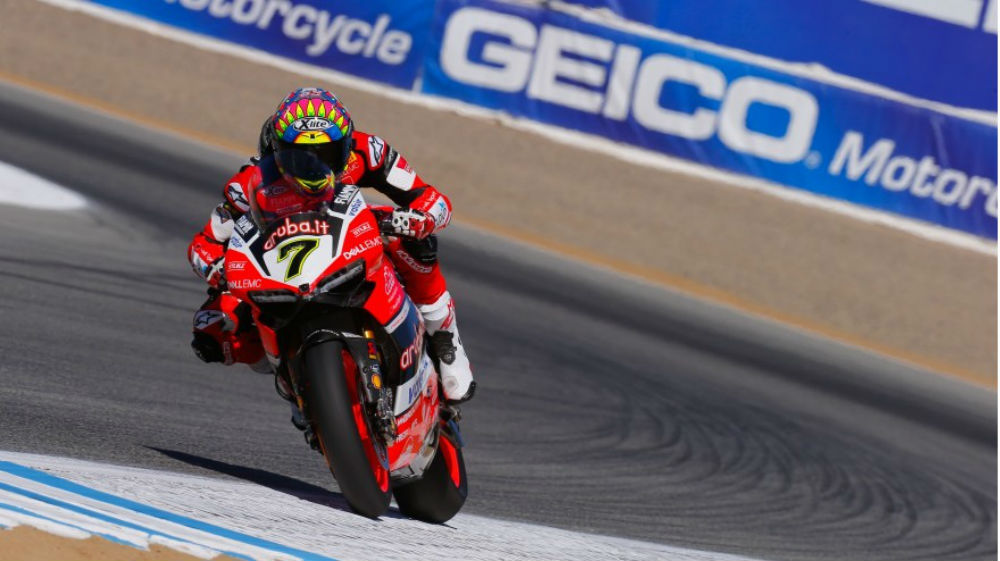 SBK: Chaz Davies entra a vencer em Laguna Seca