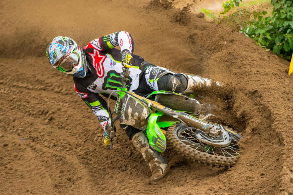 AMA MX: Eli Tomac volta a vencer