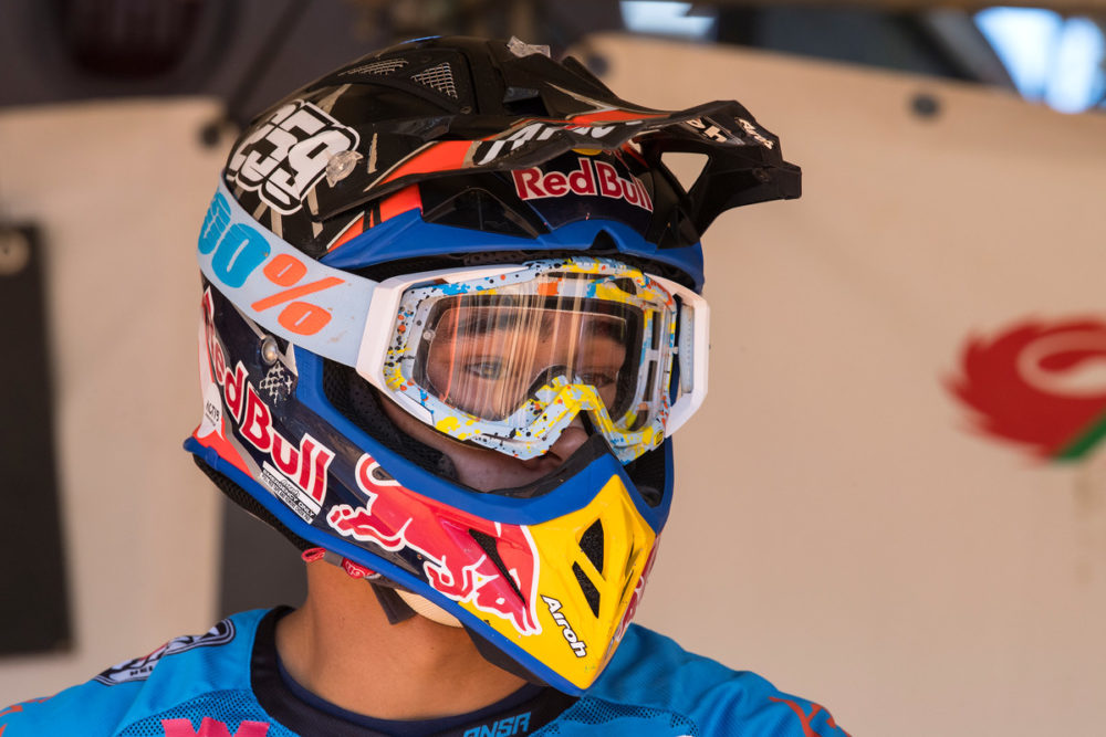 MXGP: Glenn Coldenhoff renova com a KTM