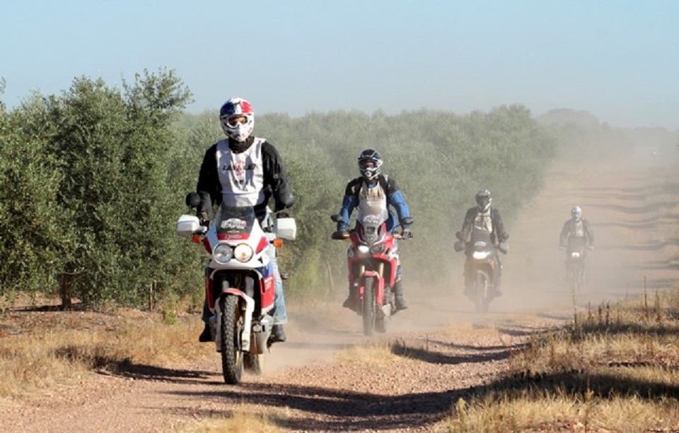 Aventura com magia de Lés-a-Lés