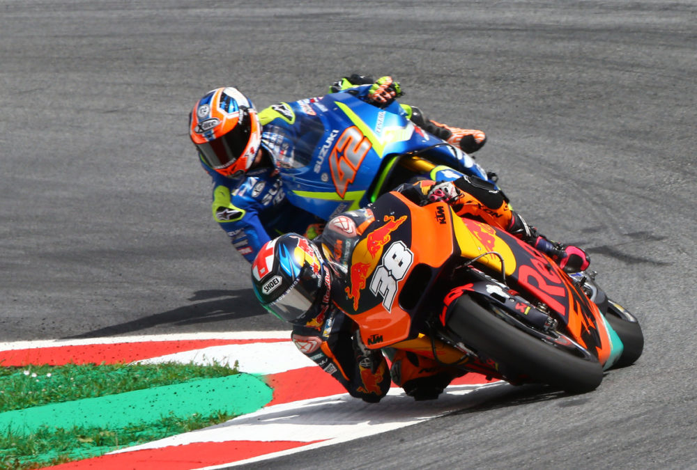 MotoGP – Bradley Smith: “Terminar no top 10 é uma vitória para a KTM”