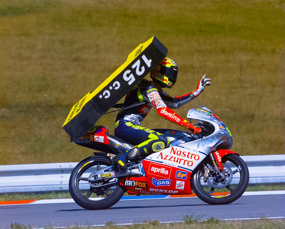 MotoGP – Vídeo: Brno, o palco do primeiro título de Valentino Rossi