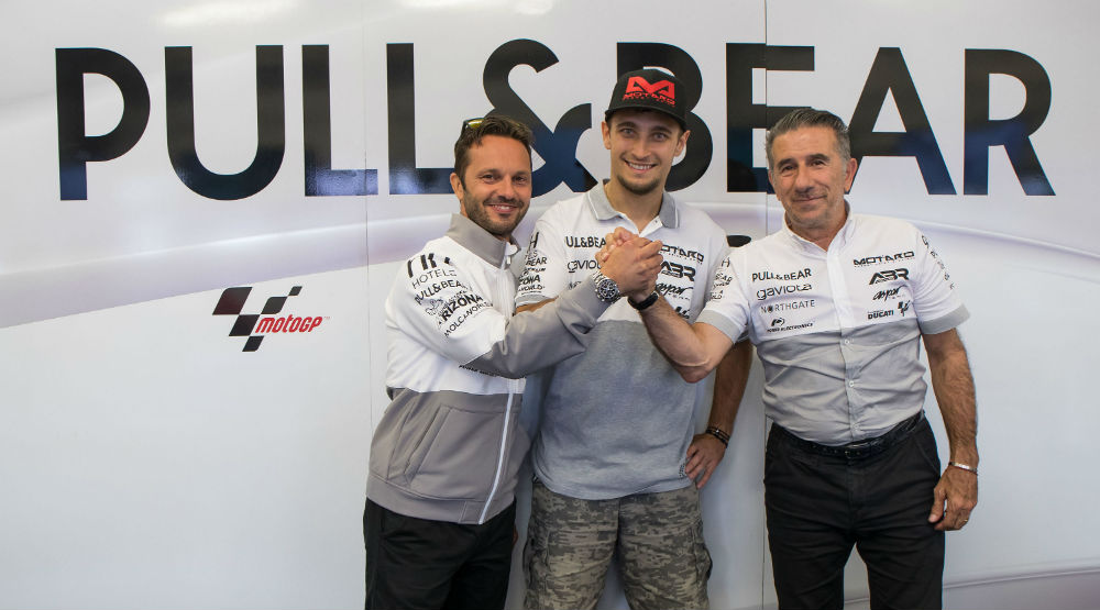 MotoGP: Aspar anuncia continuidade de Karel Abraham