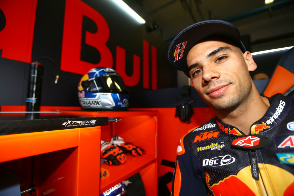 Vídeo, Moto2: Pilotos da KTM Ajo traçam perfil de Miguel Oliveira