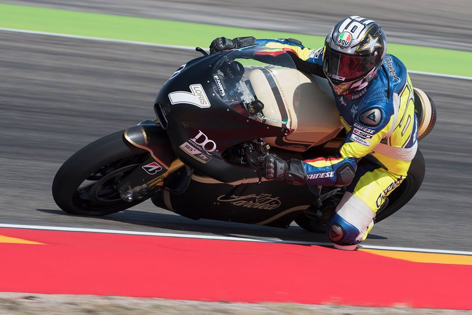 MotoGP: Loris Capirossi rodou com moto elétrica