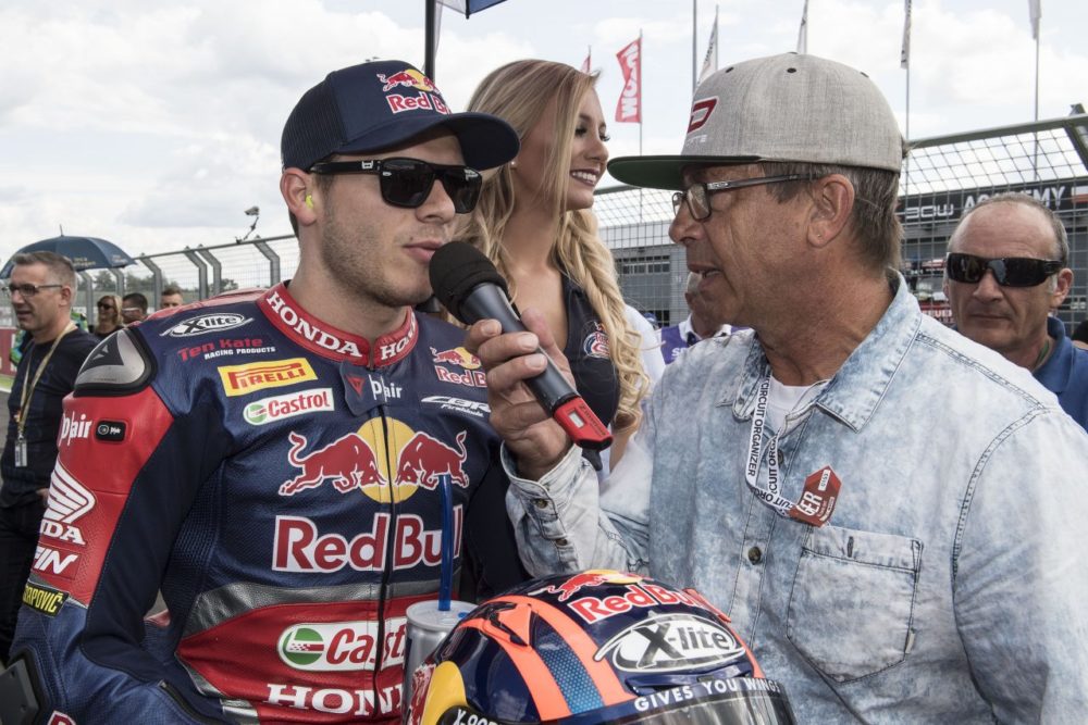 MotoGP: Língua espanhola trava mudança de Stefan Bradl para a Avintia