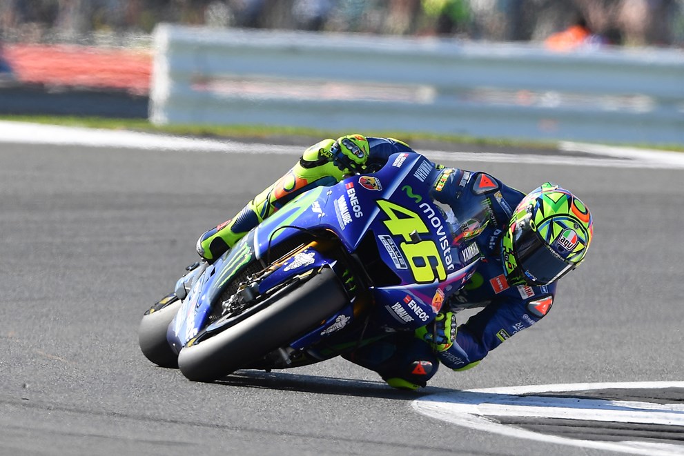 MotoGP: Valentino Rossi mostra melhorias em Misano