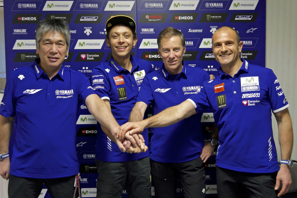 MotoGP – Lin Jarvis: “Renovação do contrato de Rossi deve acontecer em Junho de 2018”