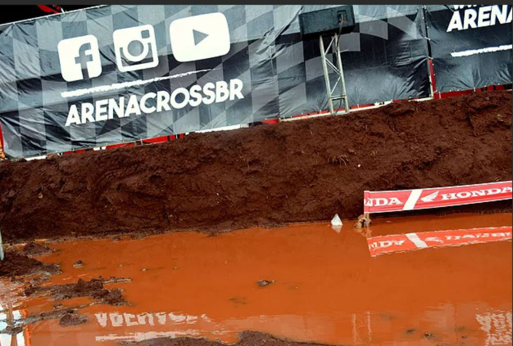 SX: Etapa do ArenaCross Brasil adiada devido à chuva