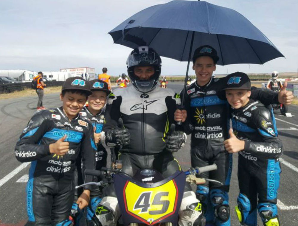 Pilotos da Oliveira Cup em destaque em Espanha