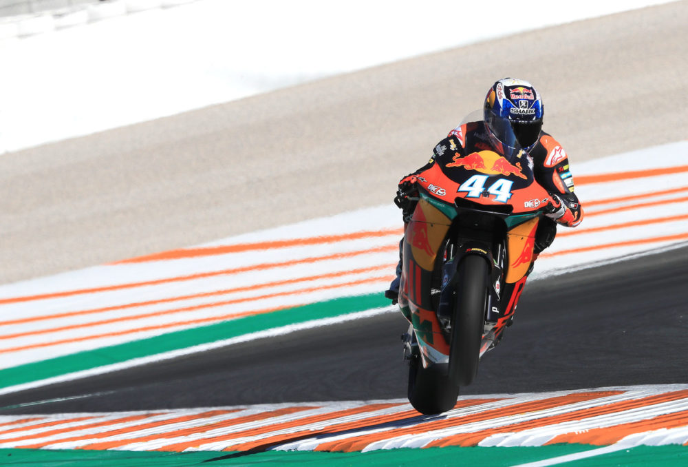 Moto2: Miguel Oliveira salta para o comando