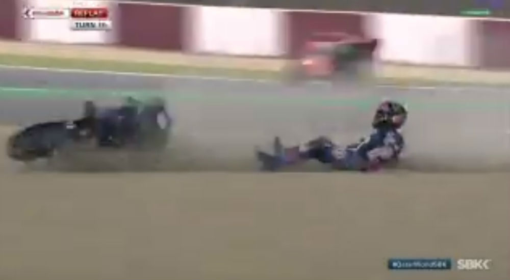 SBK – Vídeo: Yamaha com corrida de pesadelo em Losail