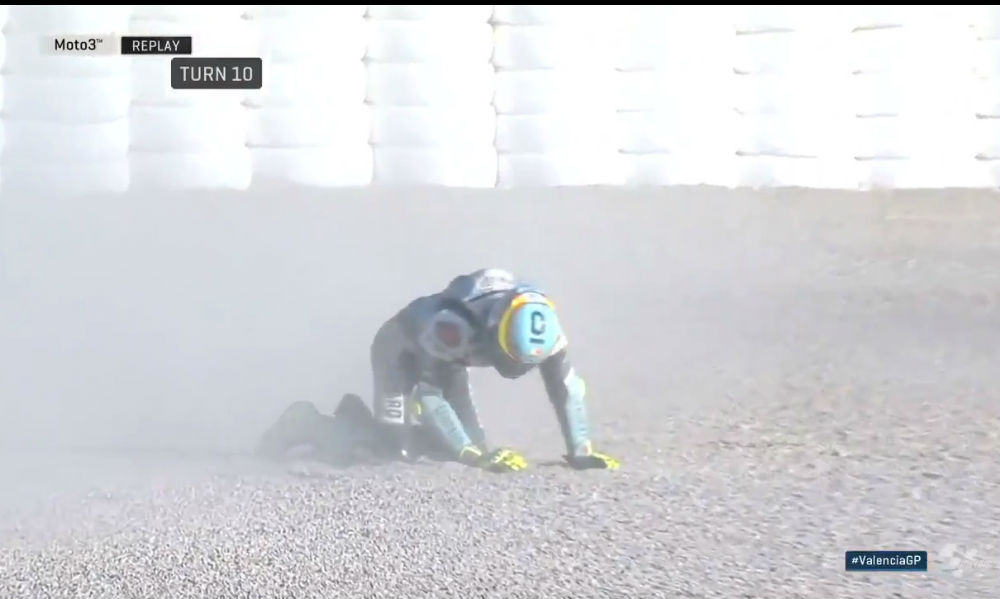 Moto3 – Vídeo: A queda de Joan Mir na 1ª sessão de treinos livres do GP de Valência
