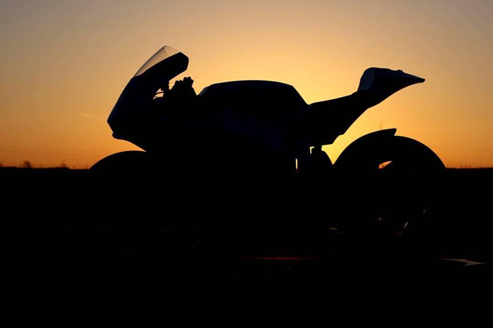 Moto2 – Vídeo: Kalex já desenvolve chassis com motor Triumph