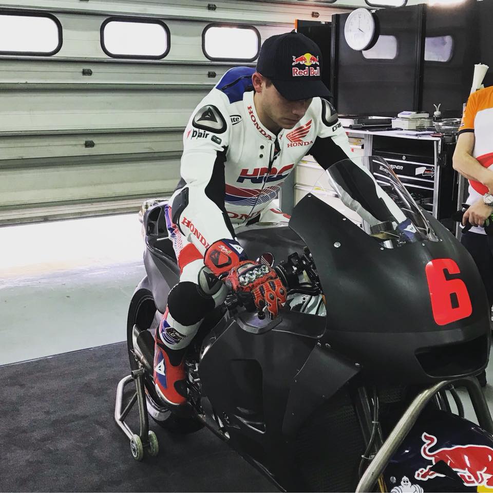 MotoGP: Stefan Bradl já ‘monta’ a Honda