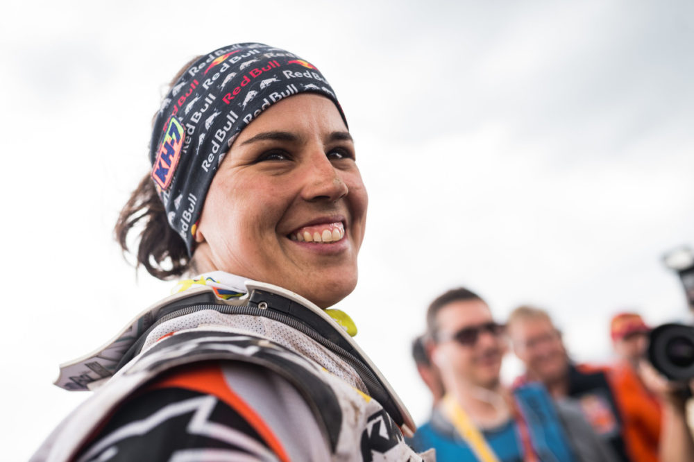 TT: Laia Sanz mais dois anos com a KTM