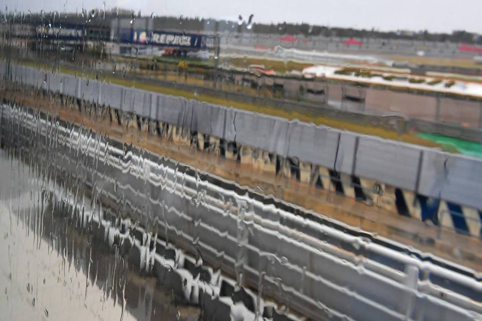 Moto2/Moto3, Vídeo: Chuva estraga planos em Valência