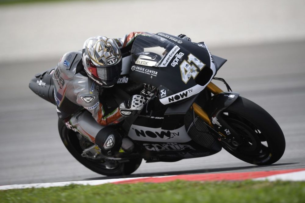 MotoGP: Aleix Espargaró preocupado com falta de velocidade da Aprilia