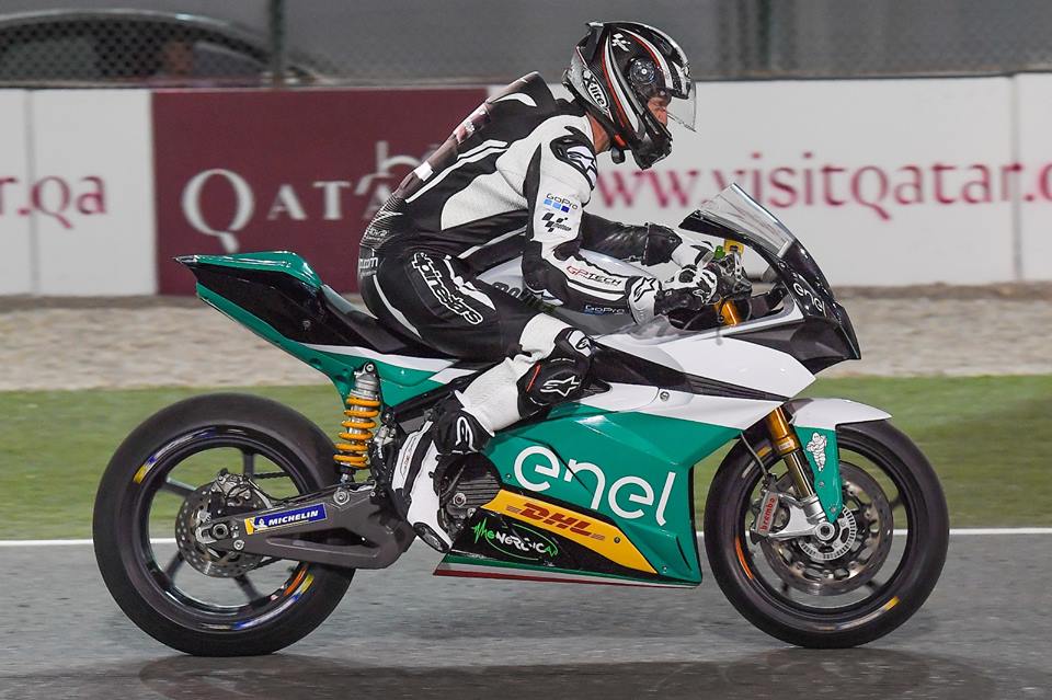 MotoE – Vídeo: Simon Crafar rodou com a Energica