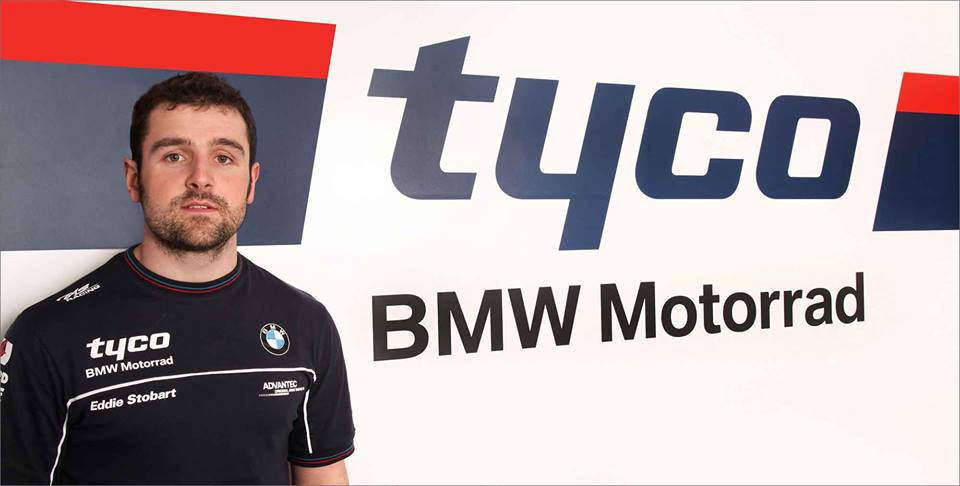 Michael Dunlop de BMW na Ilha de Man