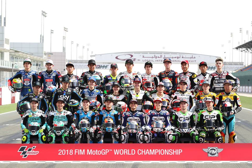 Moto3: Pilotos inauguram fotografias de grupo