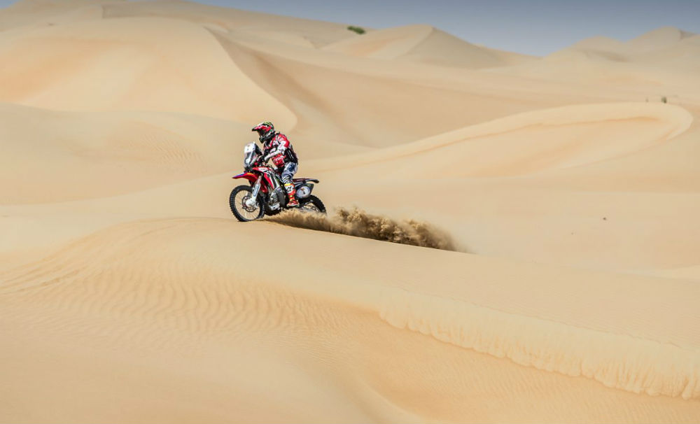 TT: Pablo Quintanilla vence 2ª etapa do Abu Dhabi Desert e Paulo Gonçalves é 4º
