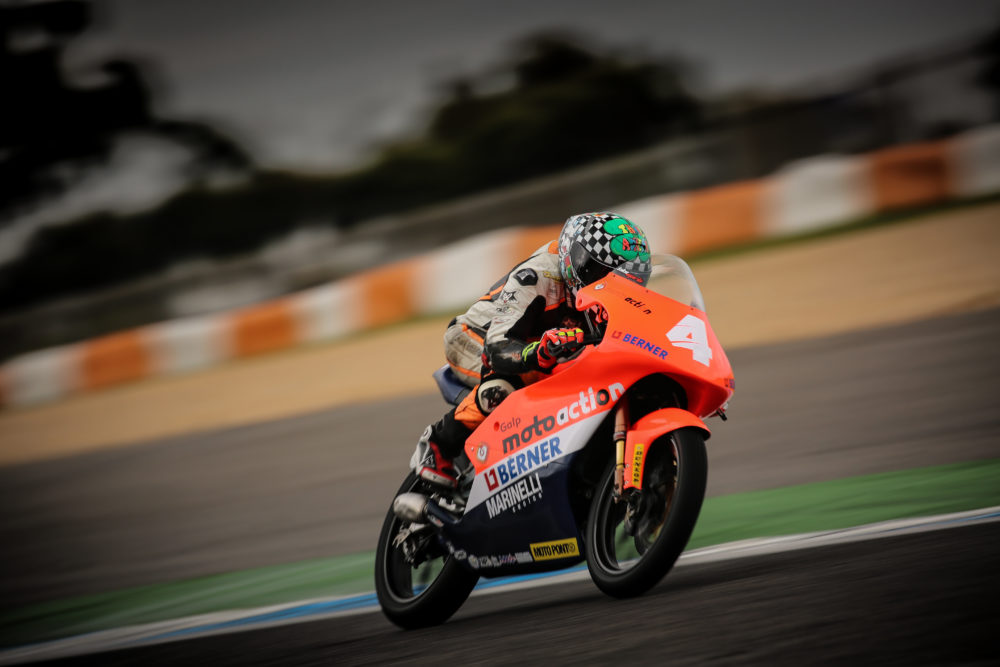 CNV: Kiko Maria triunfa no Estoril