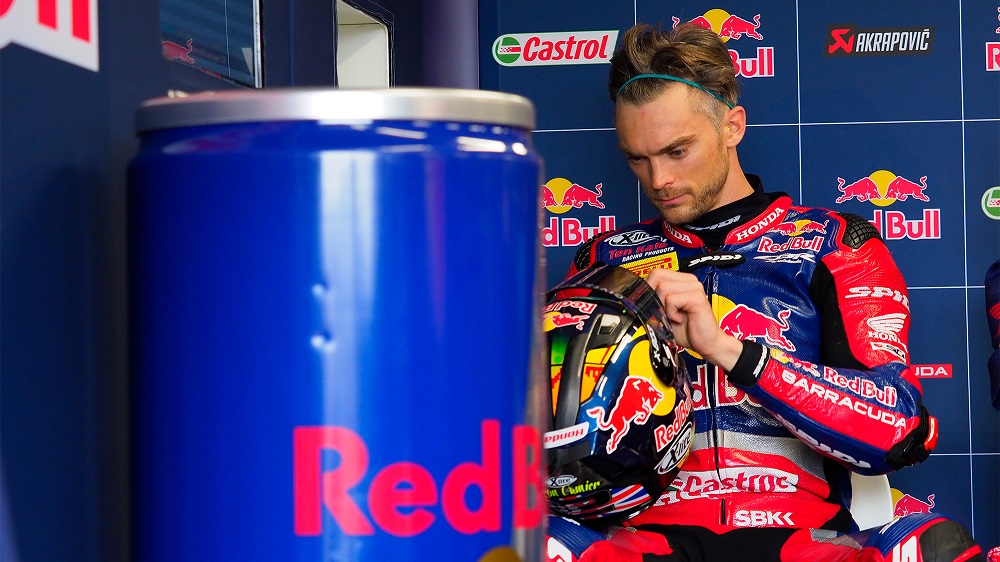 SBK: Leon Camier aponta ao regresso em Imola