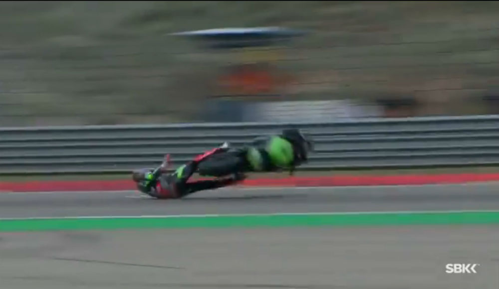 SBK – Vídeo: A queda de Tom Sykes em Aragão