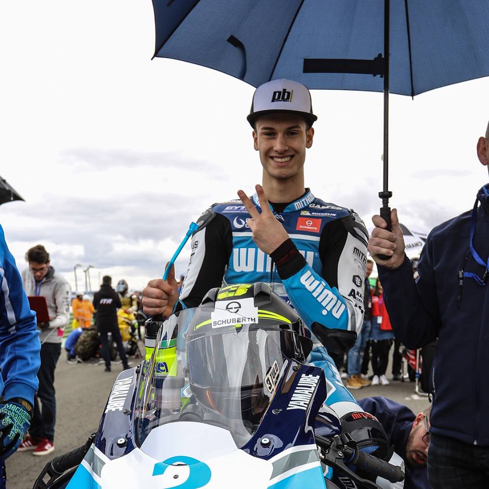 Moto2: Jovem de 17 anos substitui Dominique Aegerter