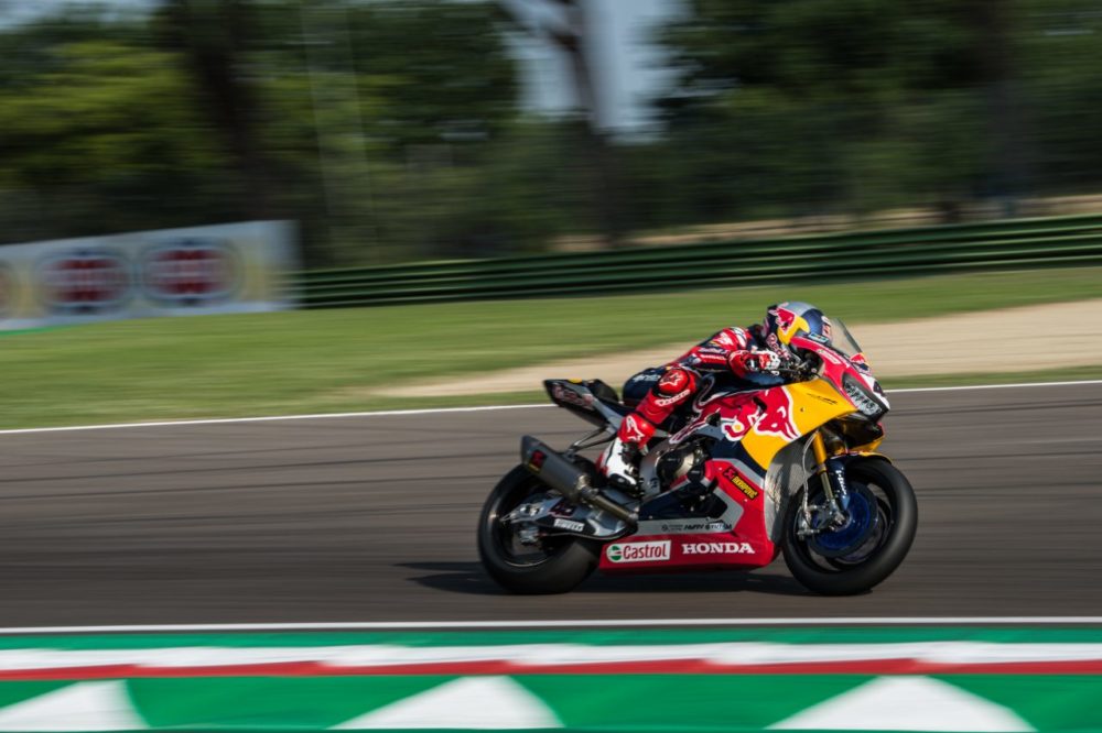 SBK: Jason O’Halloran com perna partida