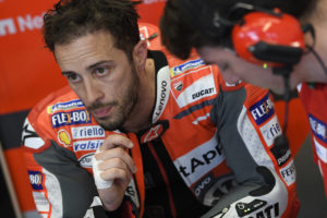 MotoGP, 2020: Dovizioso negoceia com a Ducati, Petrux nas SBK? thumbnail