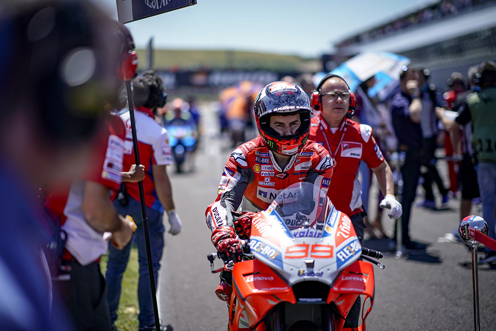 MotoGP: Jorge Lorenzo testou novo chassis