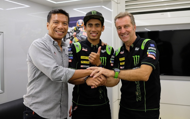 MotoGP: Hafizh Syahrin ao lado de Miguel Oliveira em 2019