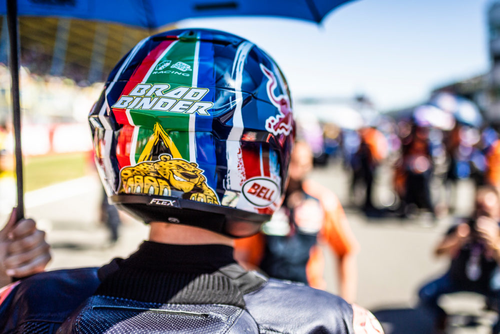 Moto2: Brad Binder renova contrato