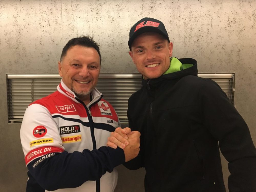 Moto2: Sam Lowes regressa à Gresini