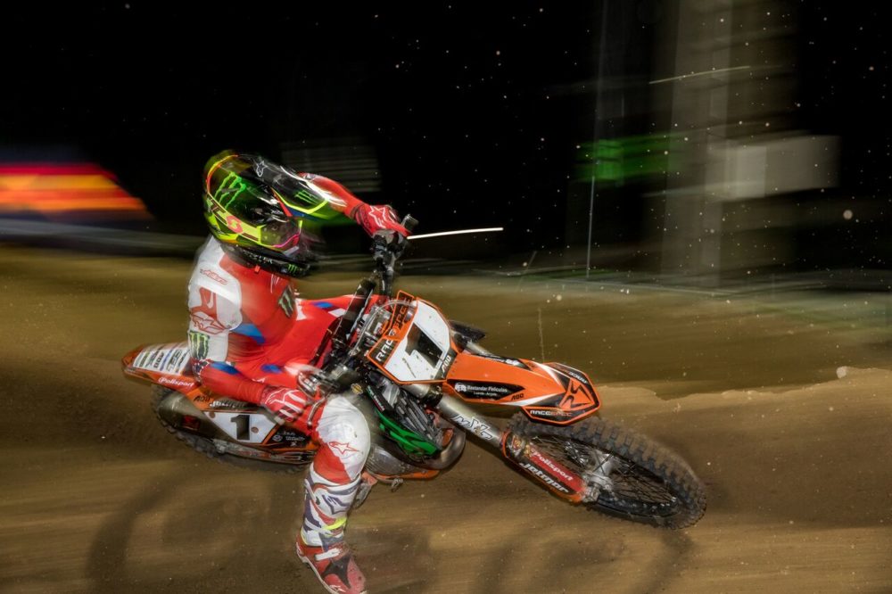 SX: Hugo Basaúla renova ceptro