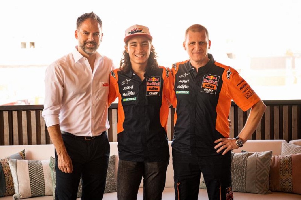 Can Öncü ascende ao Moto3 em 2019