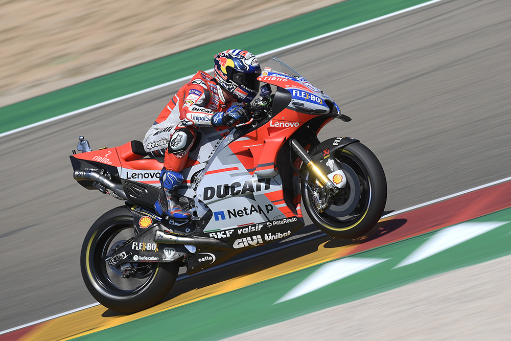 MotoGP: Andrea Dovizioso dita a lei, Jorge Lorenzo assusta
