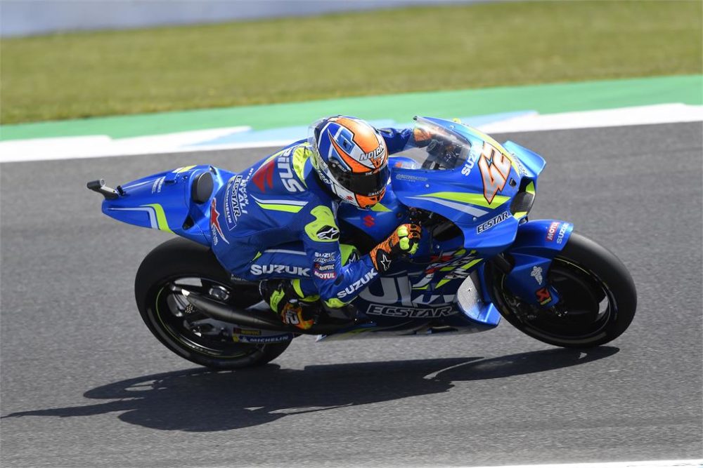 MotoGP: Álex Rins renasce das cinzas e lidera