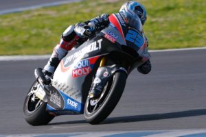 Moto2, Valencia: Schrotter lidera Q1 após queda de Bulega thumbnail