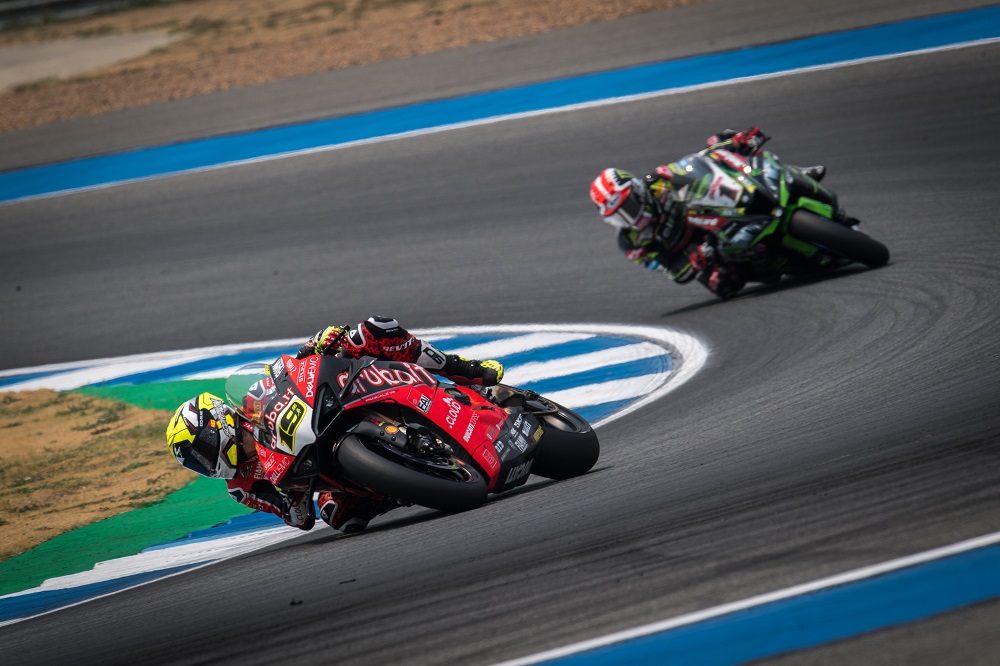 SBK: Álvaro Bautista iguala Neil Hodgson