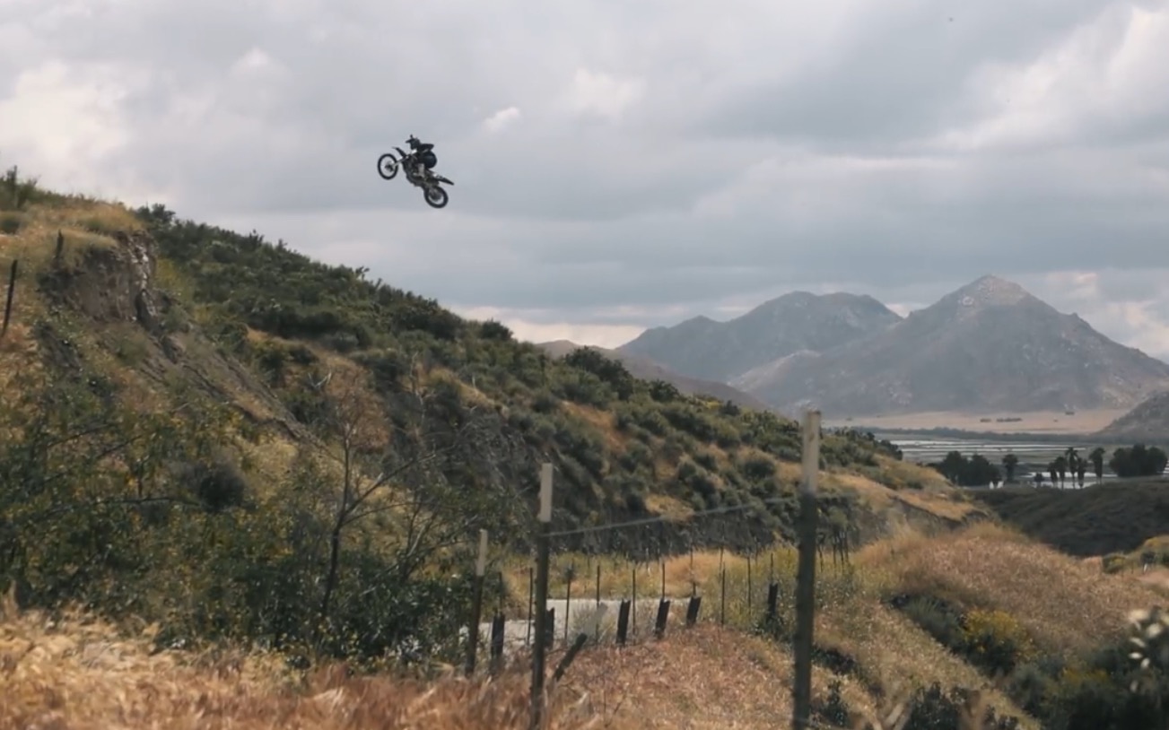 Vídeo: Josh Hill a voar 55 metros!