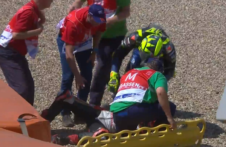 MotoGP Assen: Rossi pede desculpa a Nakagami