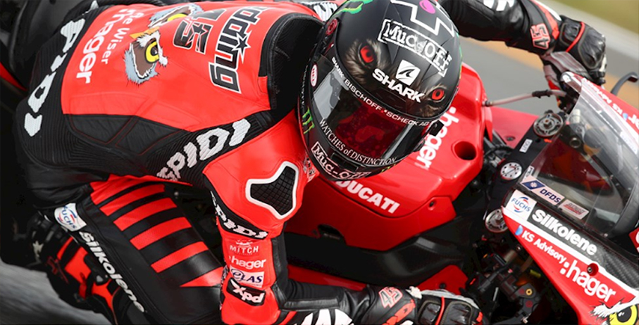 BSB: Redding começa na frente dos livres