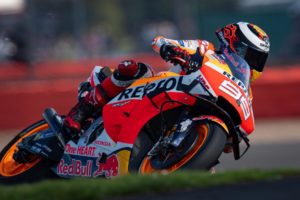 MotoGP: Lorenzo chocado com 14º doloroso em Inglaterra thumbnail