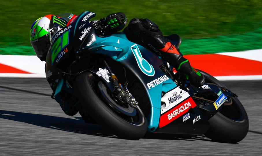 MotoGP: Yamahas em forma no Top 7