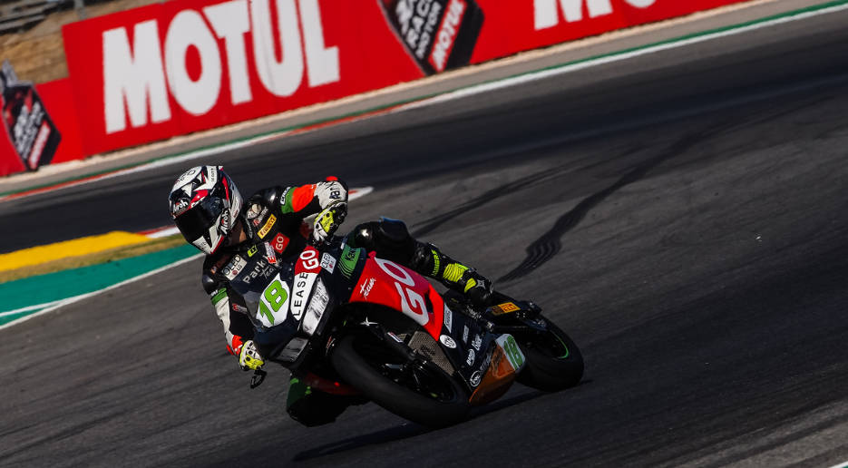 SSP300: Gonzalez lidera Grupo B