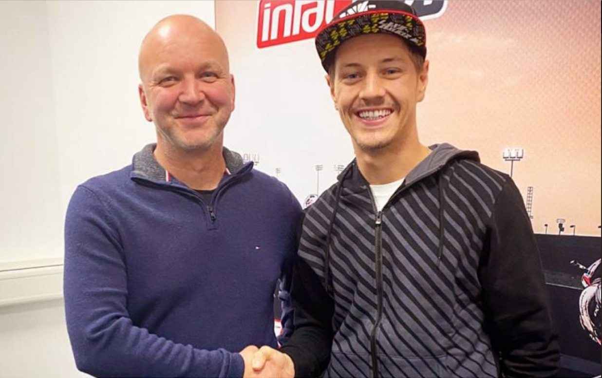 Moto2: Suíço Aegerter passa às MotoE